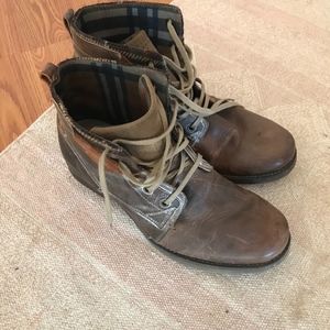Bullboxer Boot